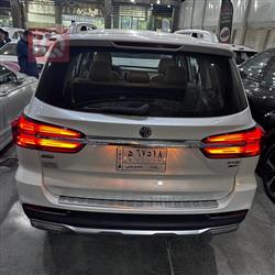ئێم جی RX8
